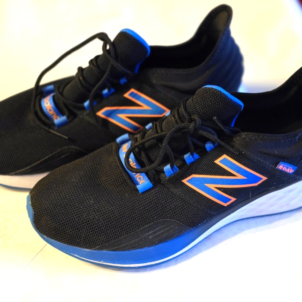 New Balance Men's 11 Fresh Foam Roav Sneakers